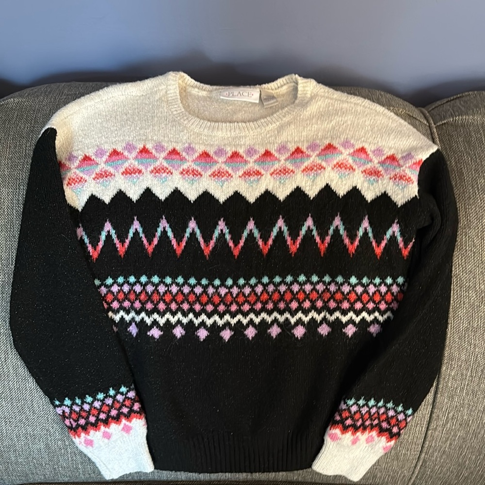 Girls the place warm sweater large 10/12